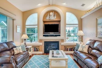 20 COLLINGTON CT