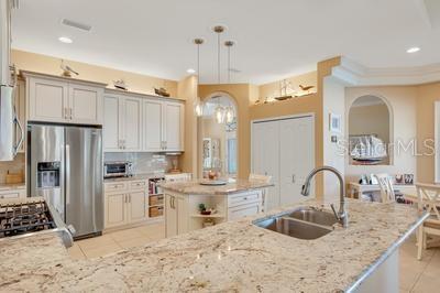 20 COLLINGTON CT