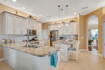 20 COLLINGTON CT