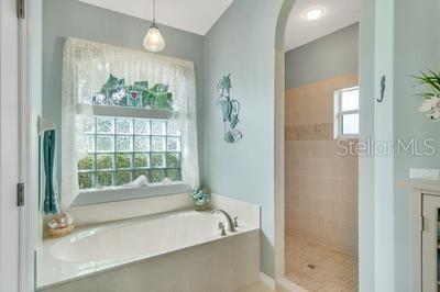 20 COLLINGTON CT