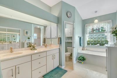 20 COLLINGTON CT