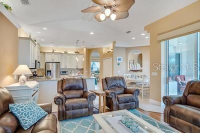 20 COLLINGTON CT
