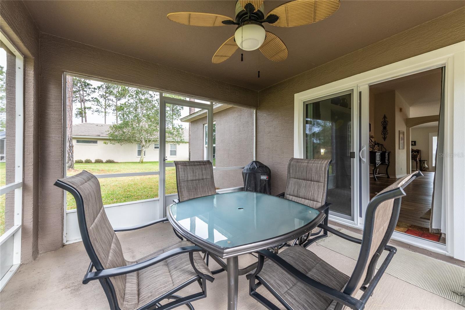 11 LAKE SUCCESS DR
