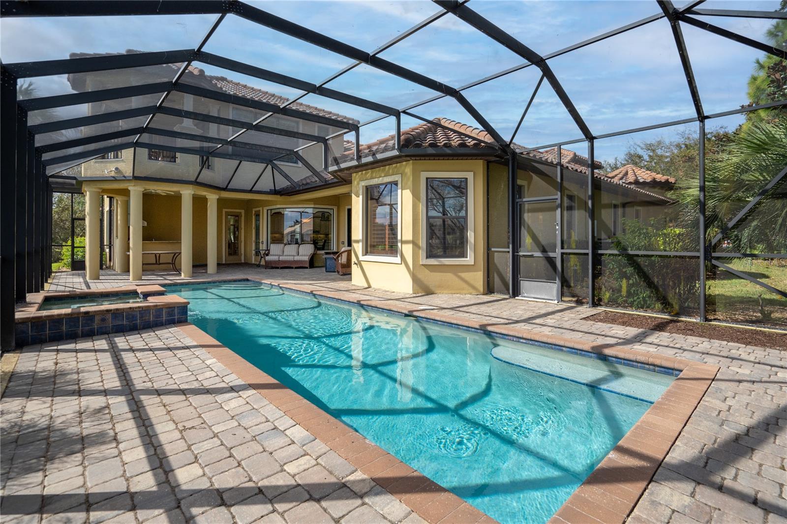10 ANASTASIA CT