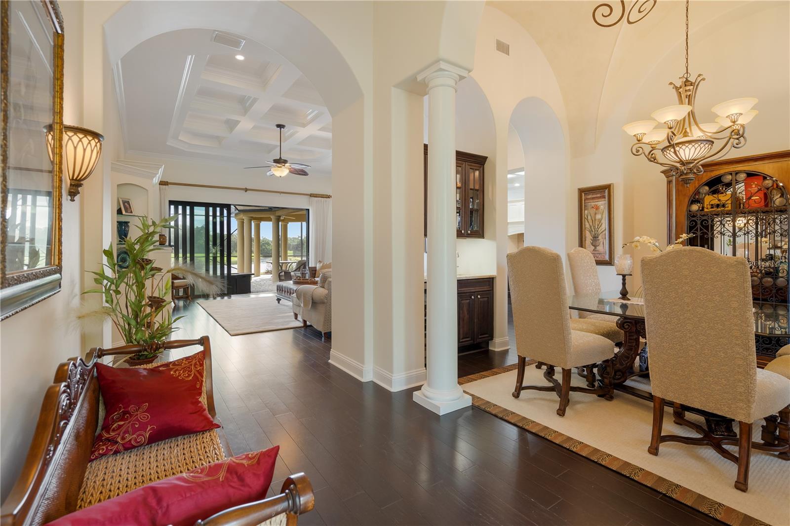 10 ANASTASIA CT