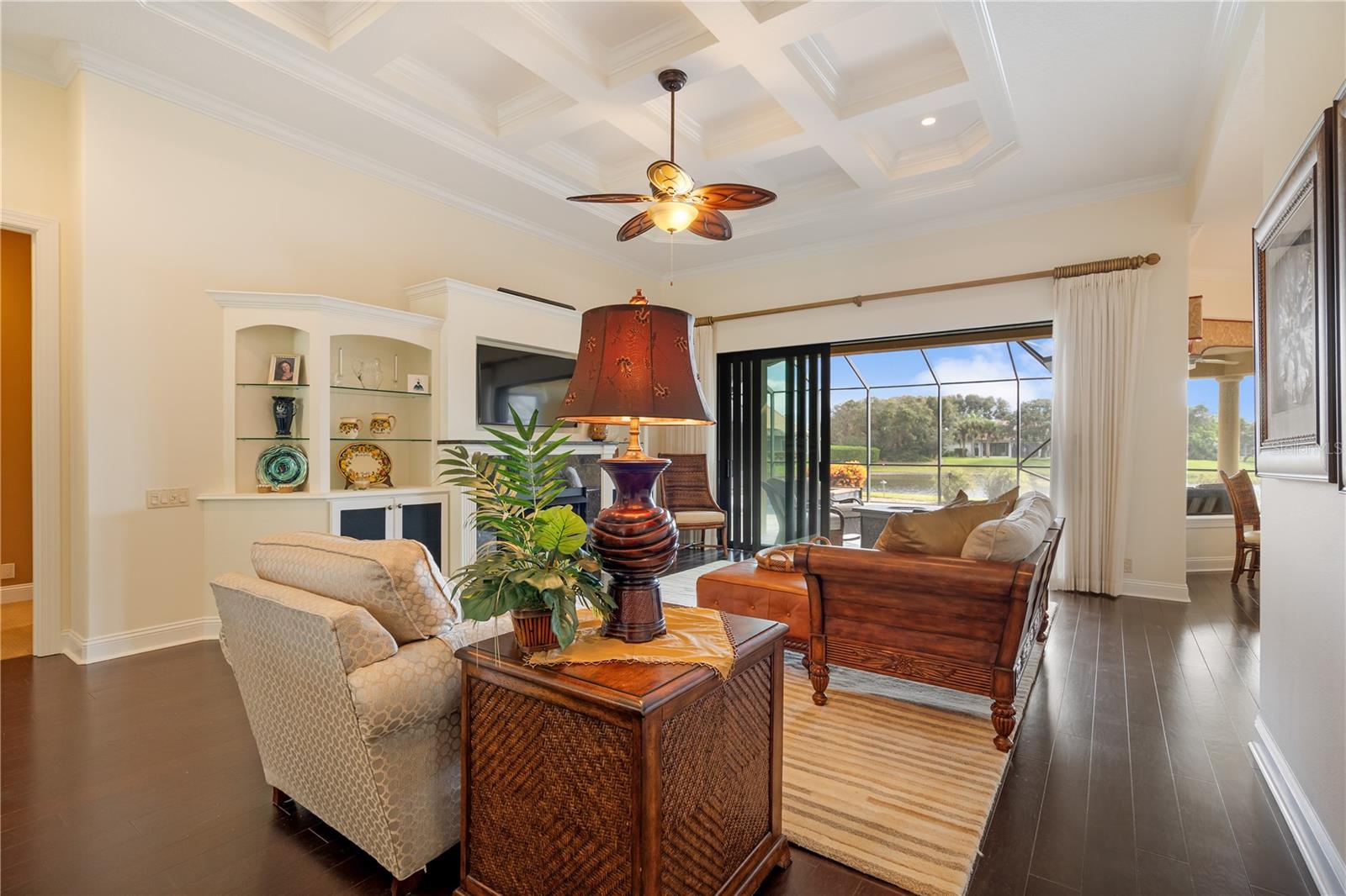 10 ANASTASIA CT