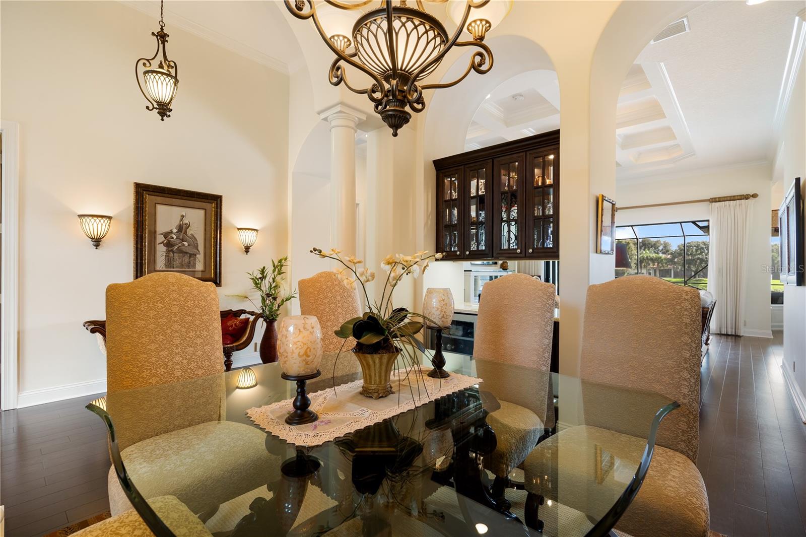 10 ANASTASIA CT