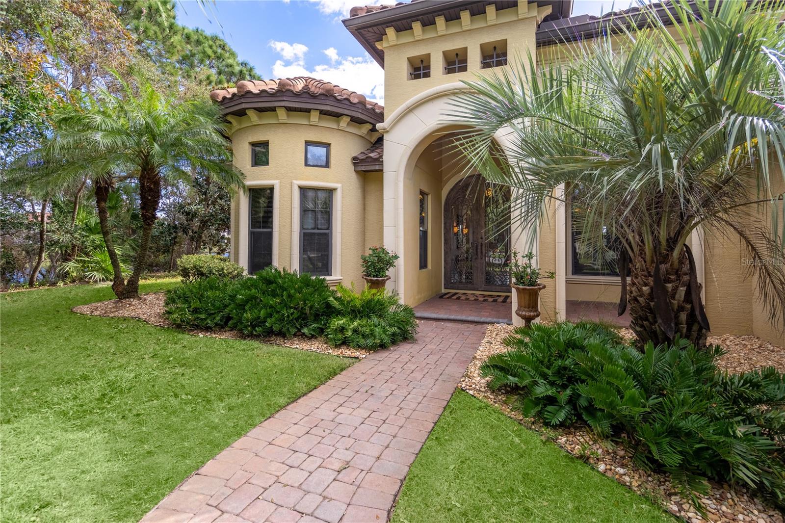 10 ANASTASIA CT