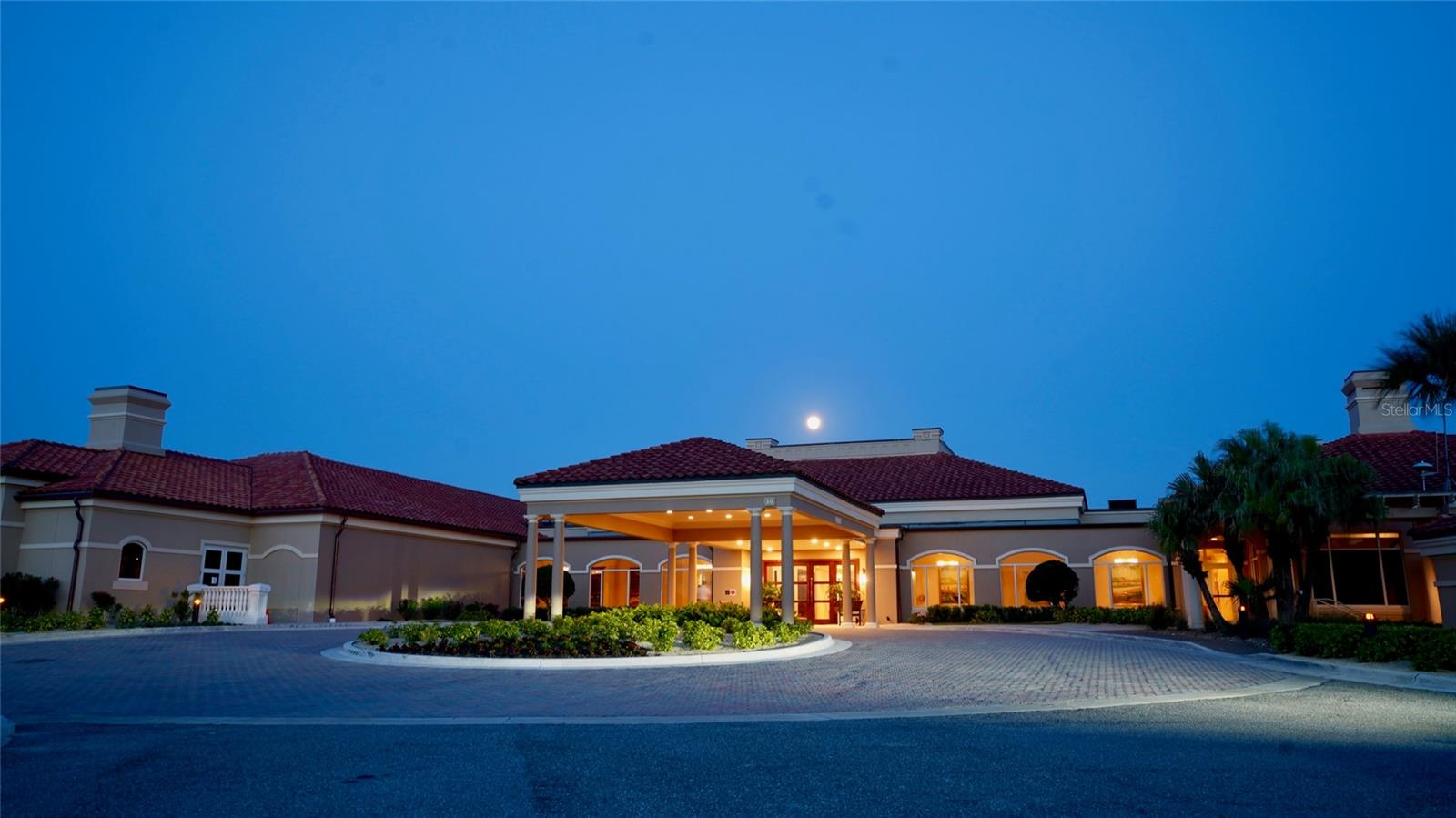 10 ANASTASIA CT