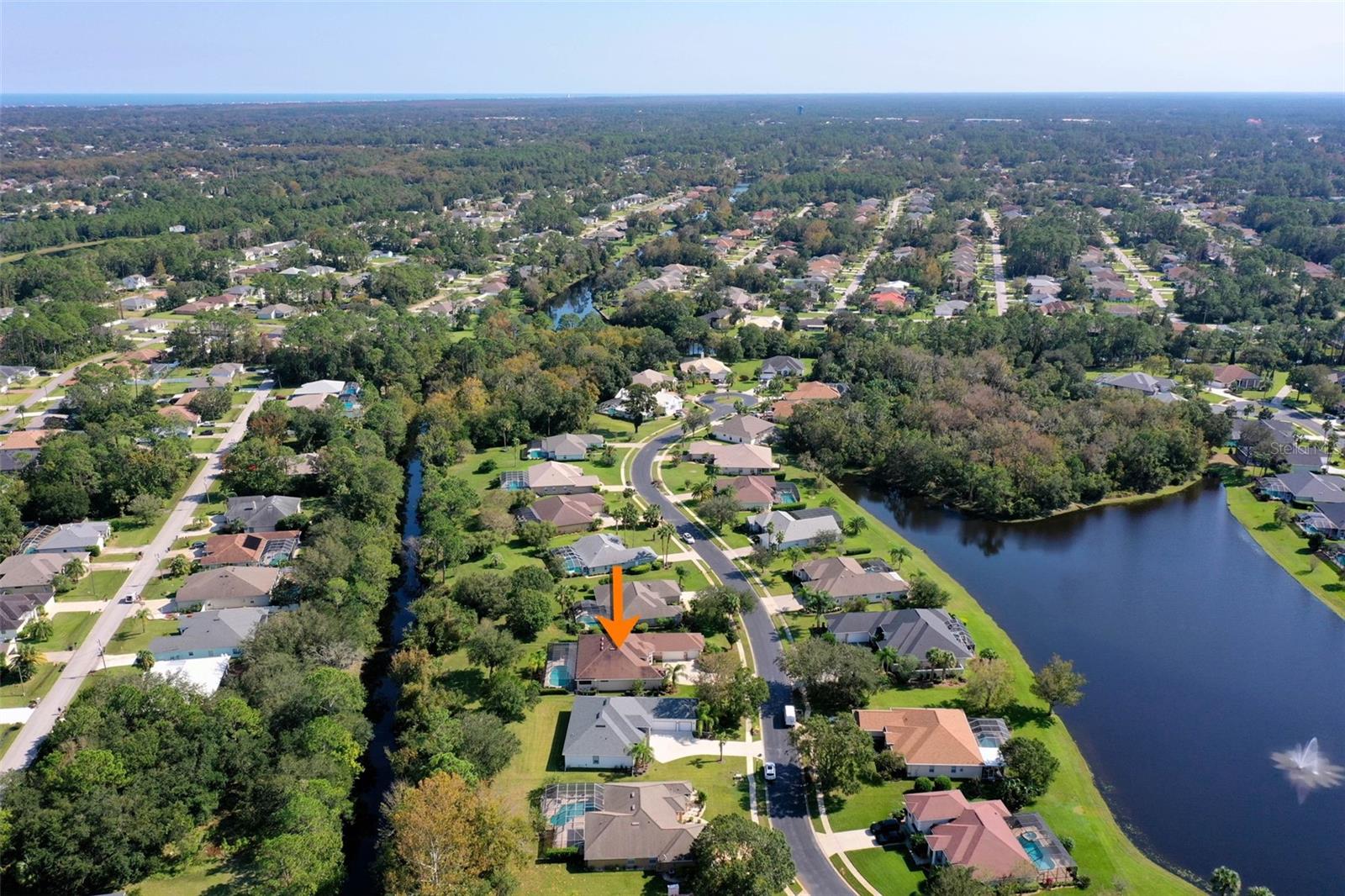 7 LAKESIDE PL E