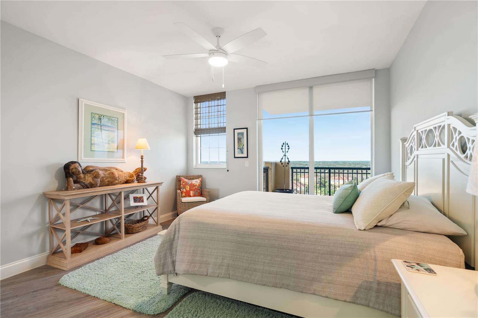 19 AVENUE DE LA MER #906