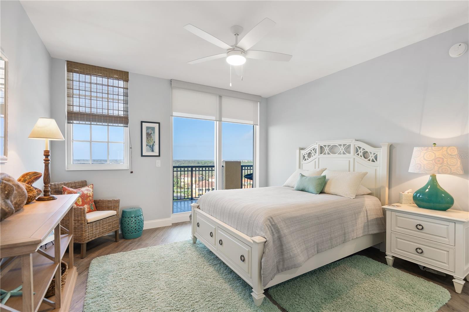 19 AVENUE DE LA MER #906