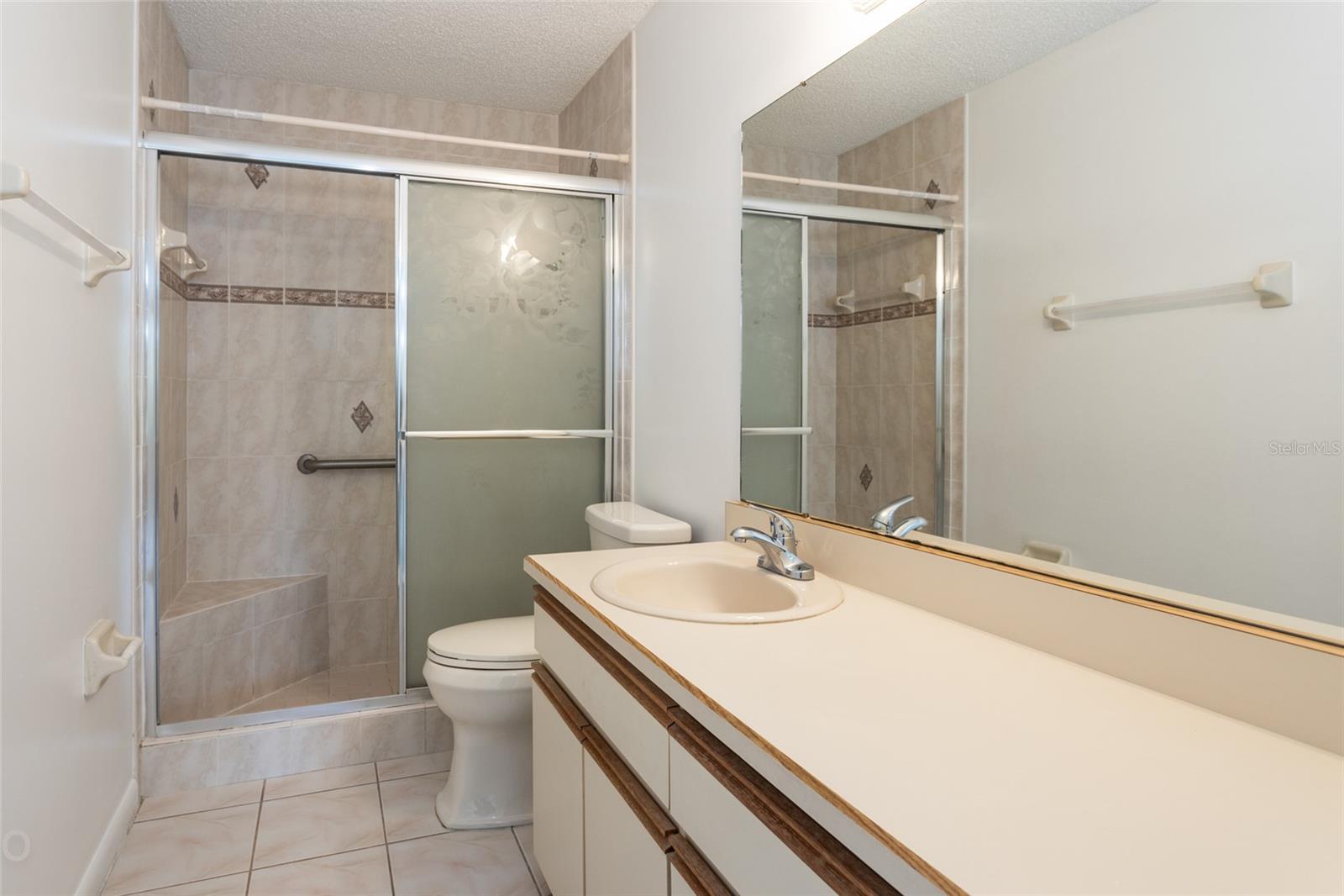 63 KINGS COLONY CT S