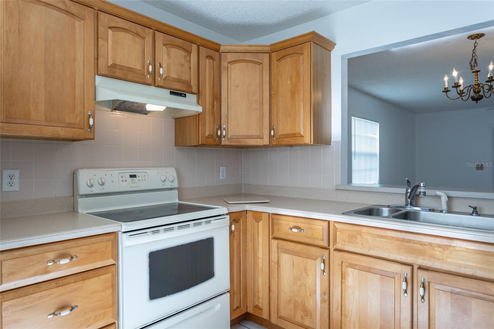 63 KINGS COLONY CT S