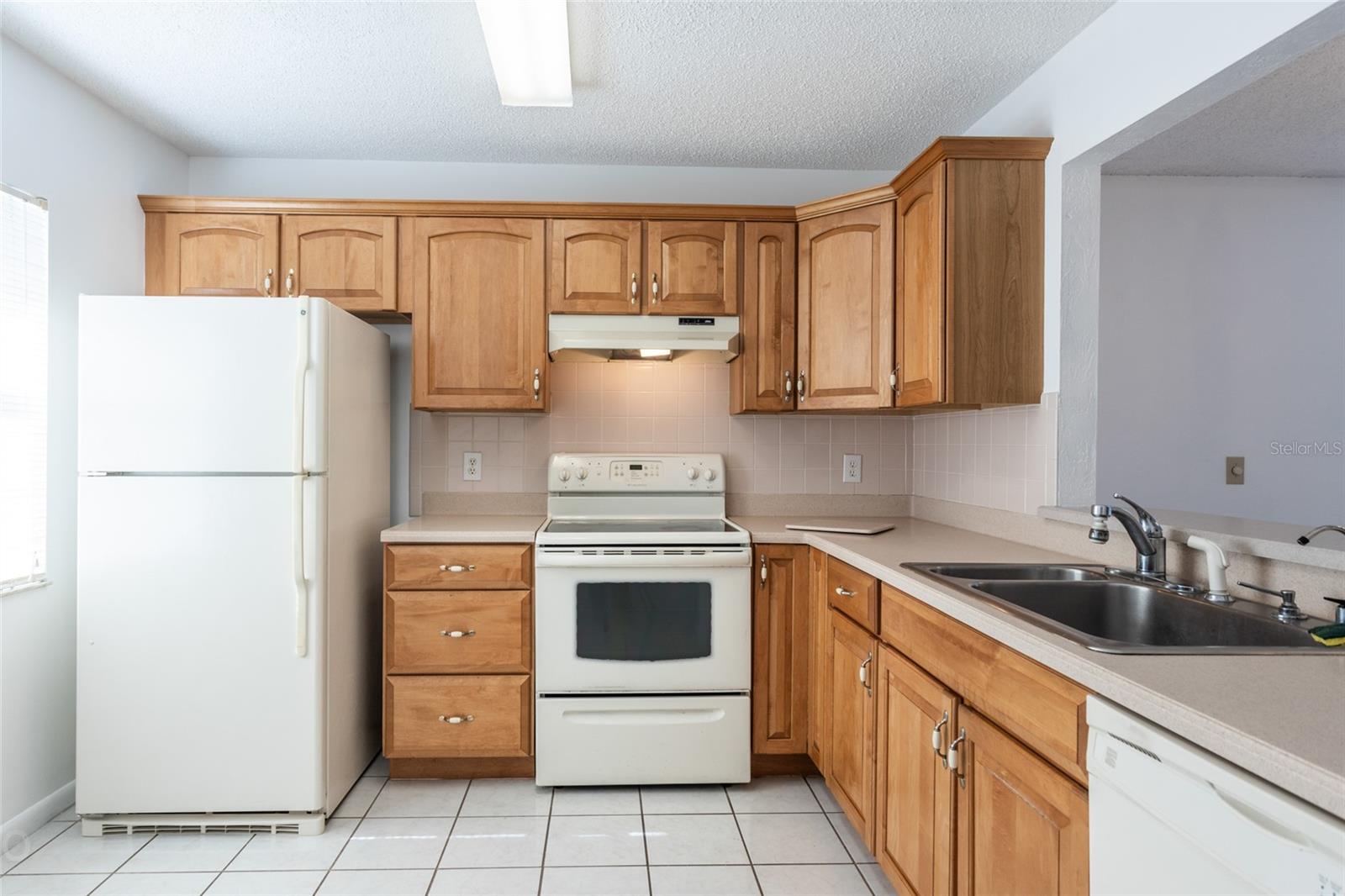 63 KINGS COLONY CT S