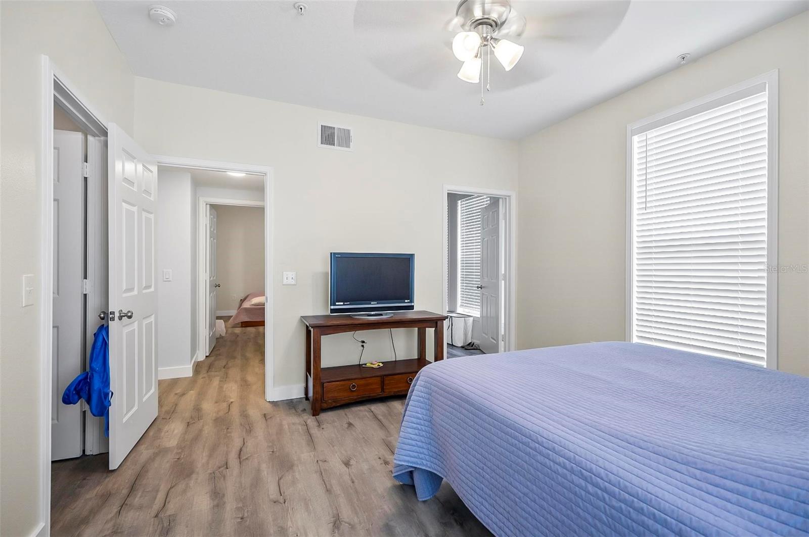280 CELEBRATION BLVD #203