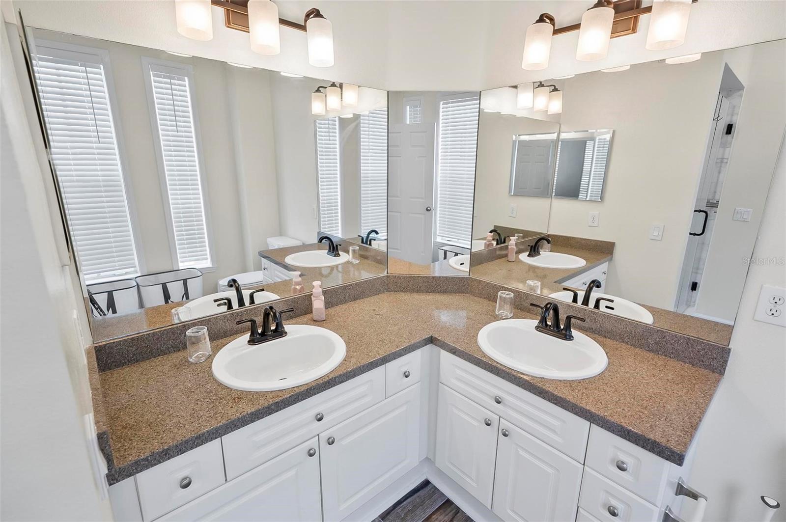 280 CELEBRATION BLVD #203