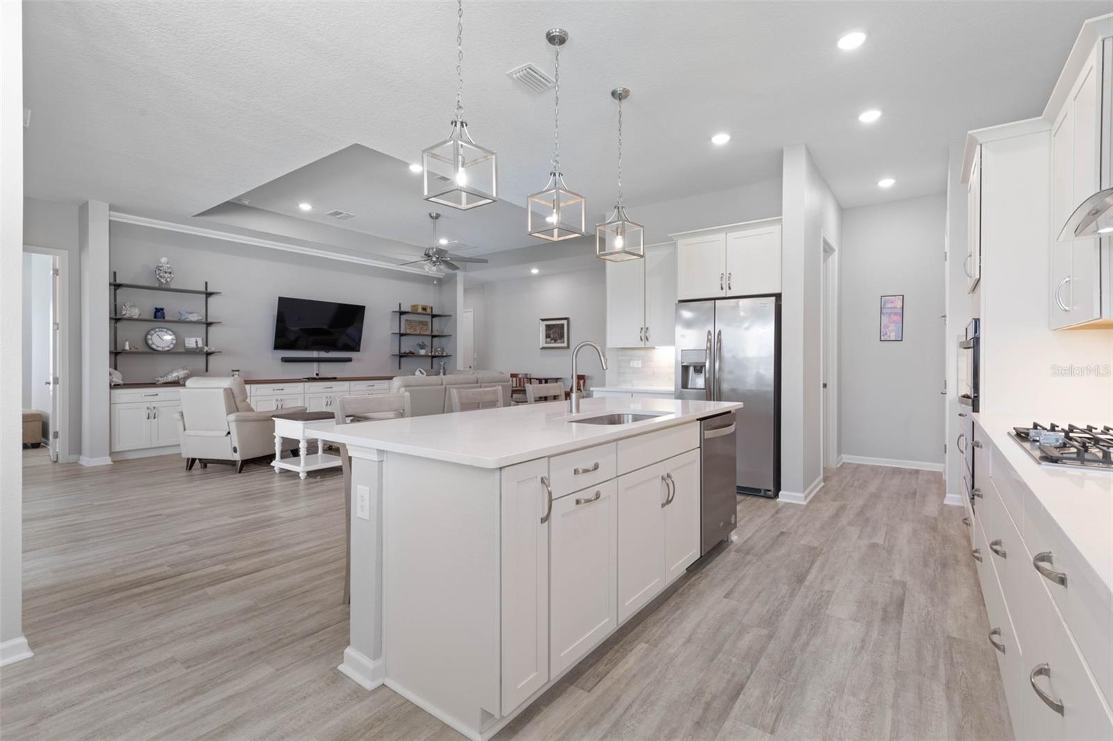 17 BLUE GROTTO PL