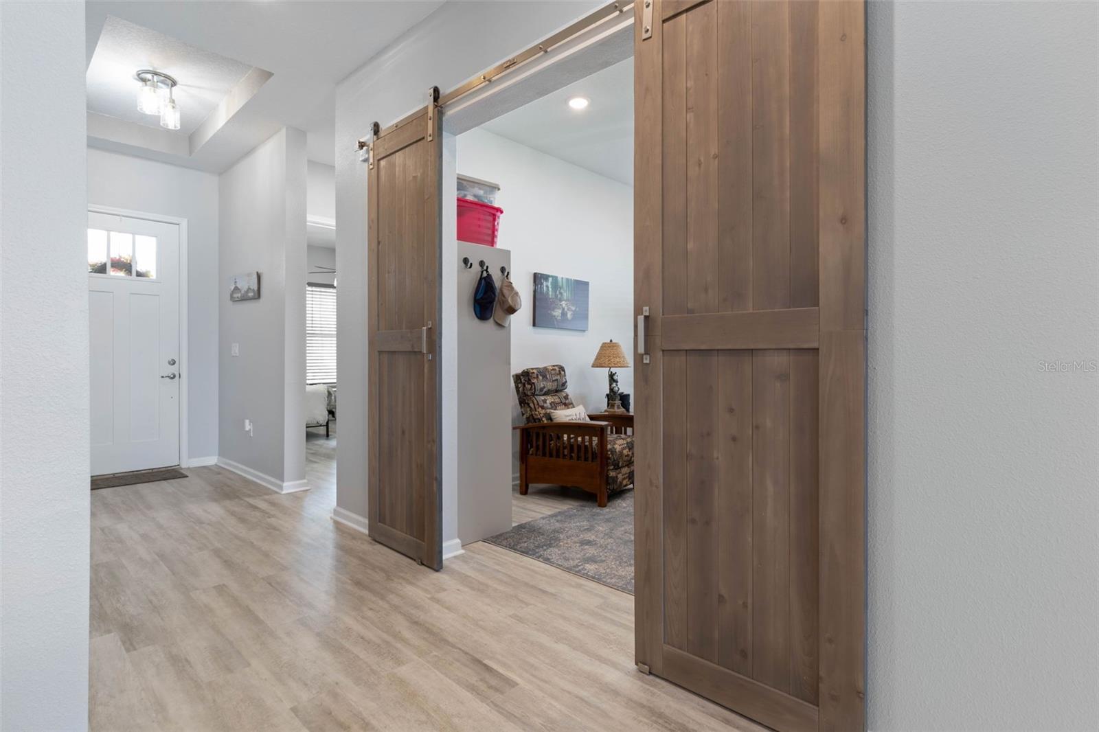 17 BLUE GROTTO PL