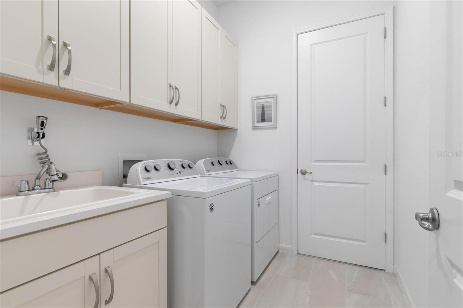 17 BLUE GROTTO PL