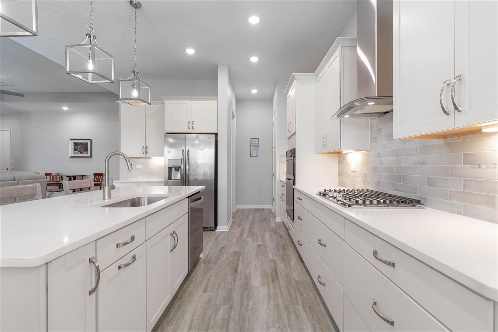 17 BLUE GROTTO PL
