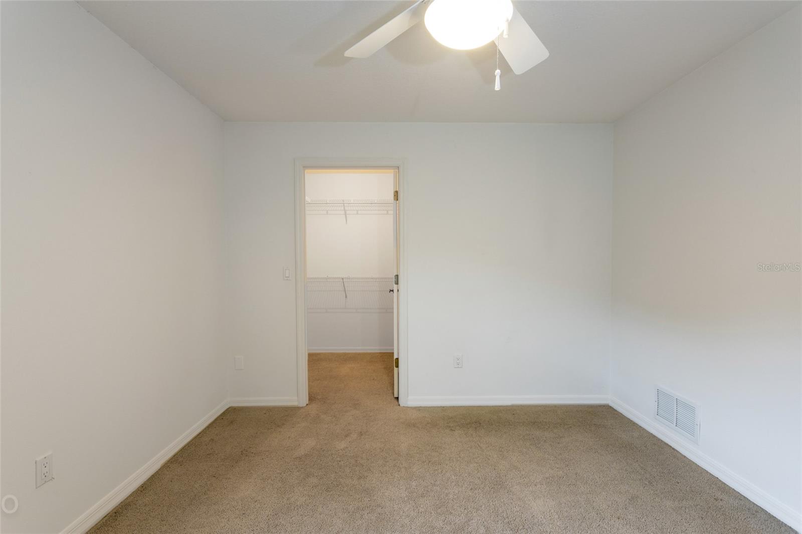52 CORTES CT