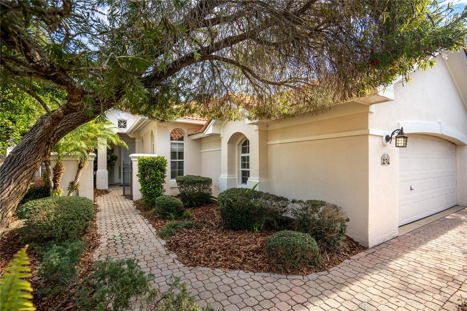 7 MARBELLA CT
