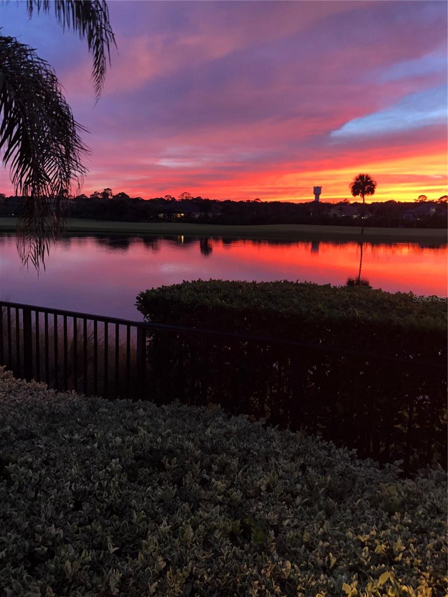 55 NORTHSHORE DR