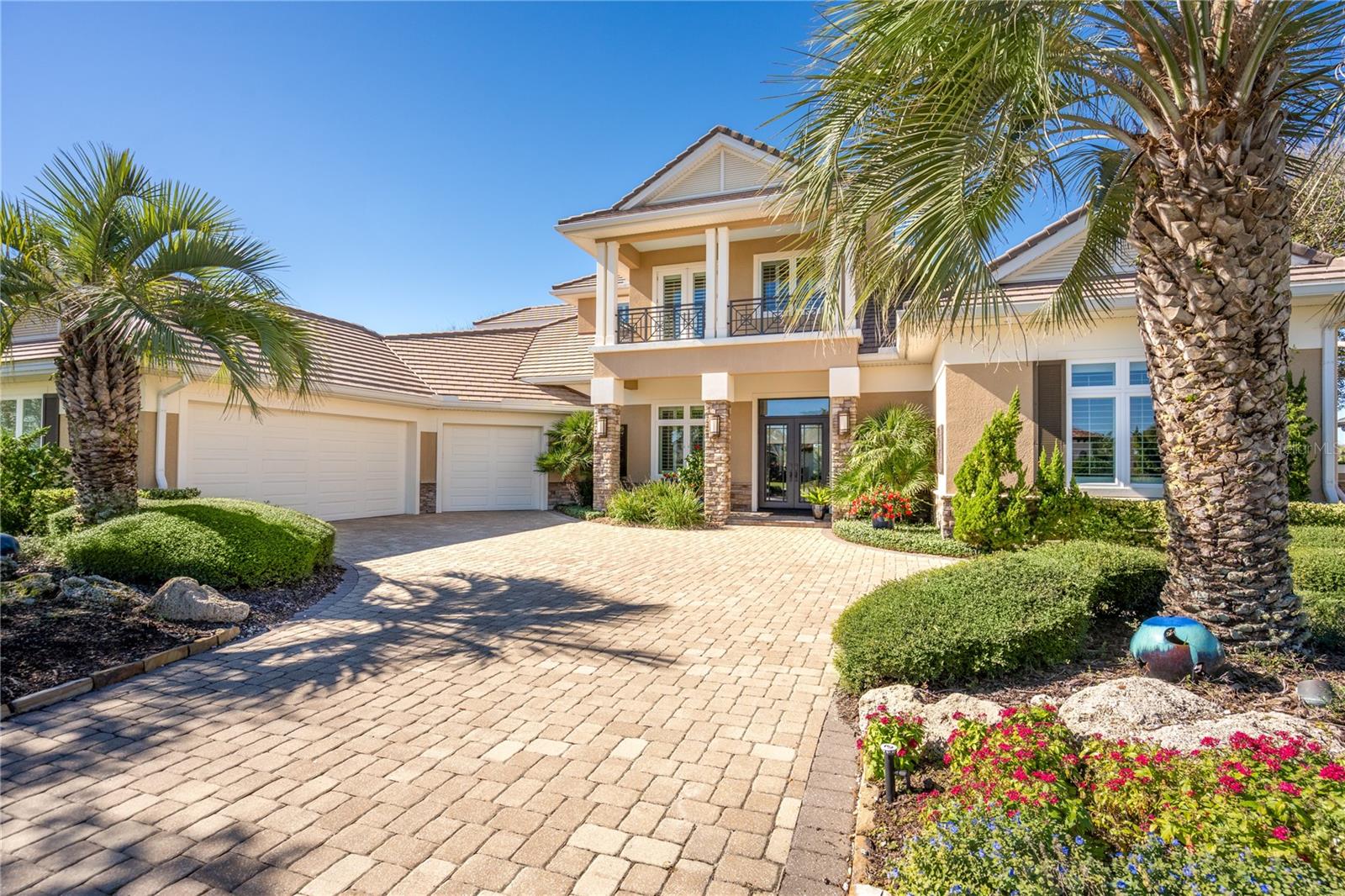55 NORTHSHORE DR