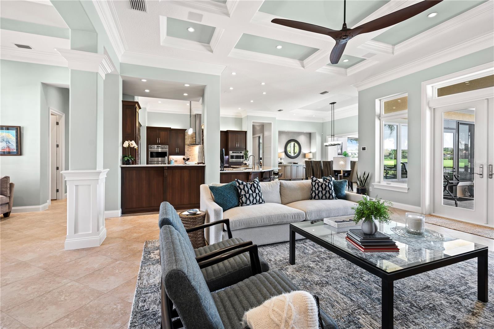 55 NORTHSHORE DR