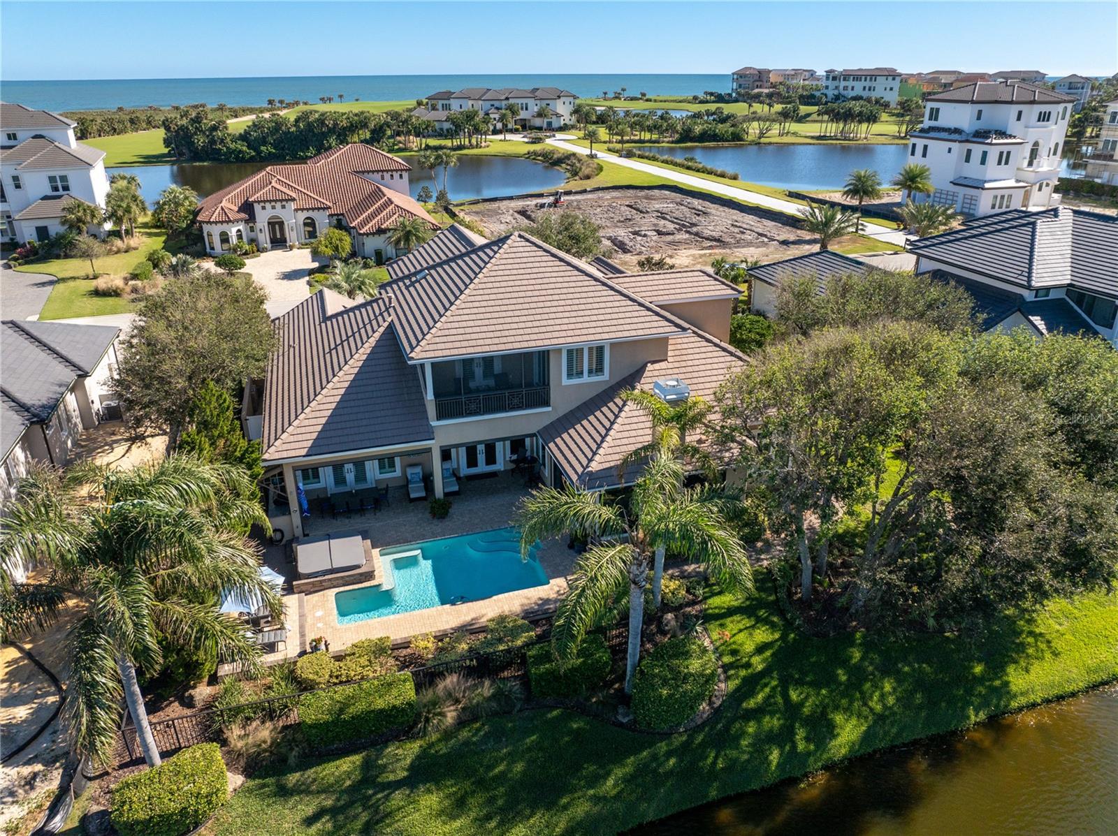 55 NORTHSHORE DR