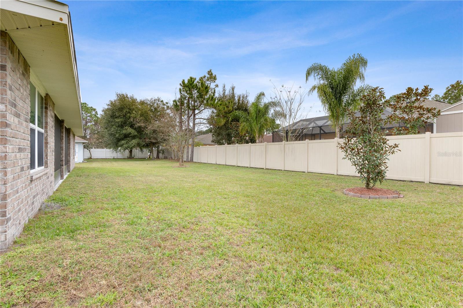 22 FELLOWSHIP DR