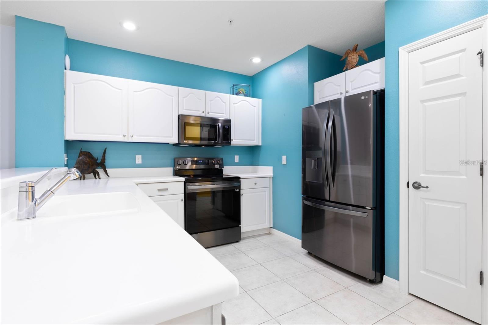 1000 CANOPY WALK LN #1012