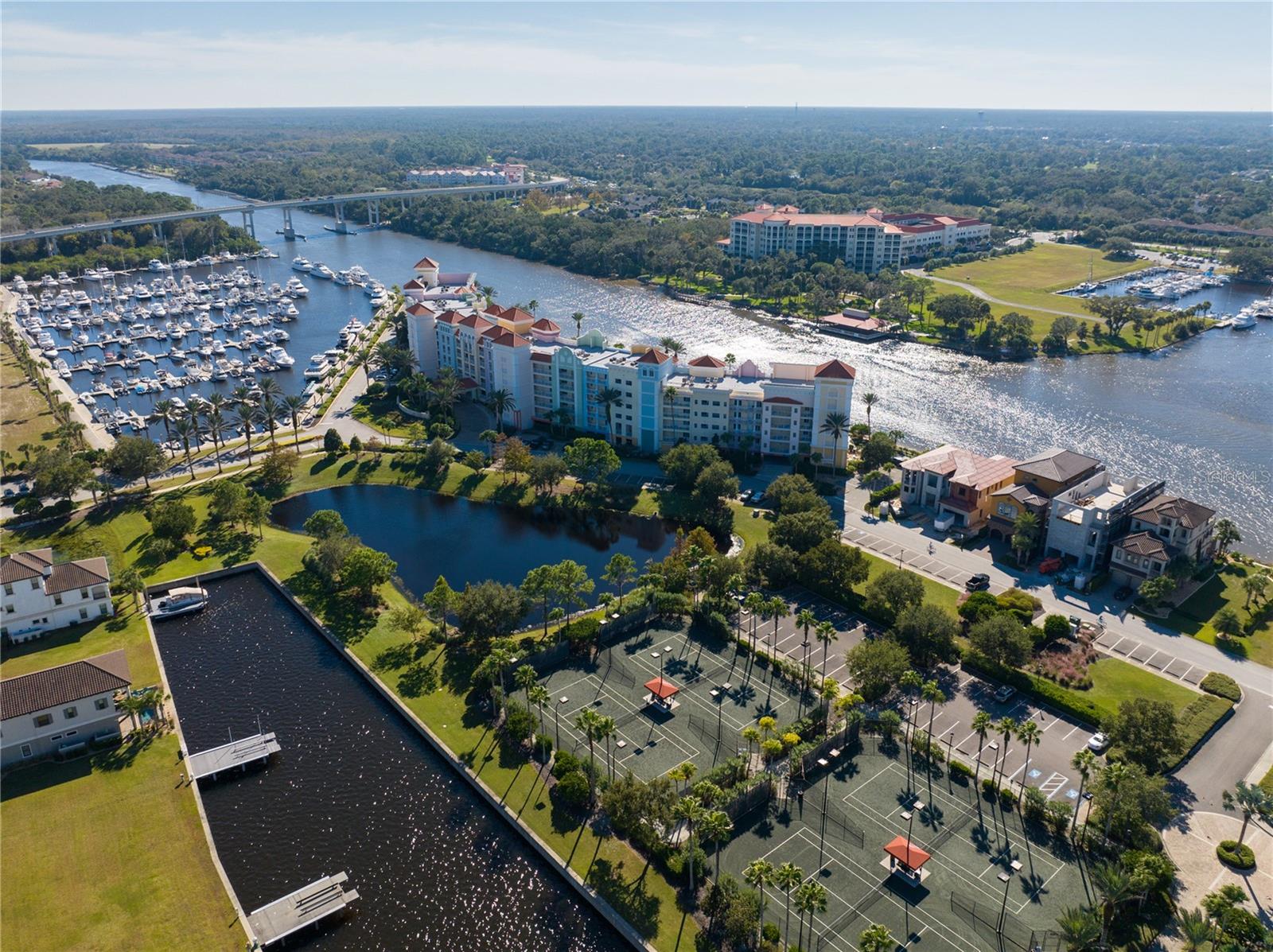 330 HARBOR VILLAGE PT N