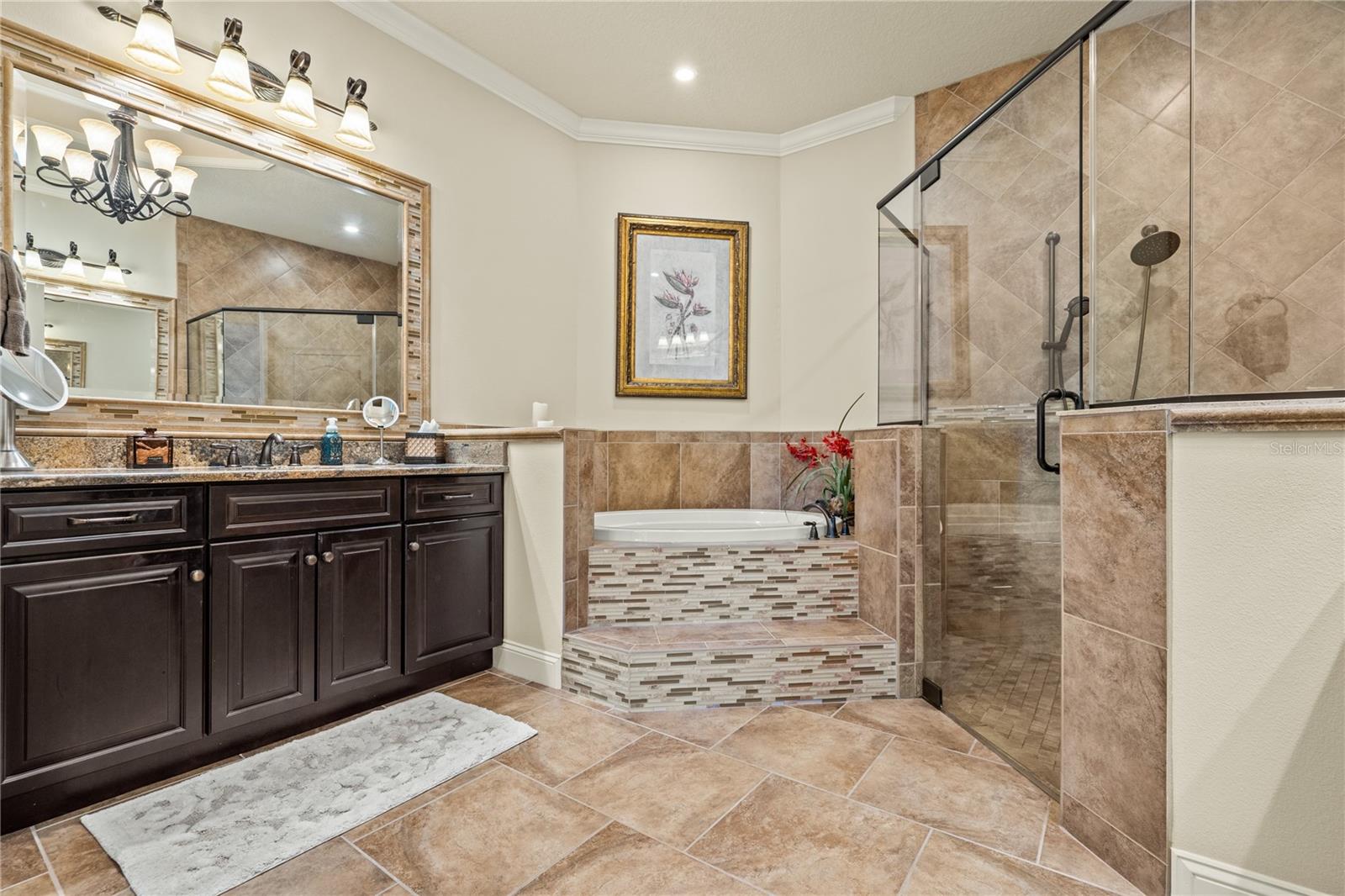 330 HARBOR VILLAGE PT N