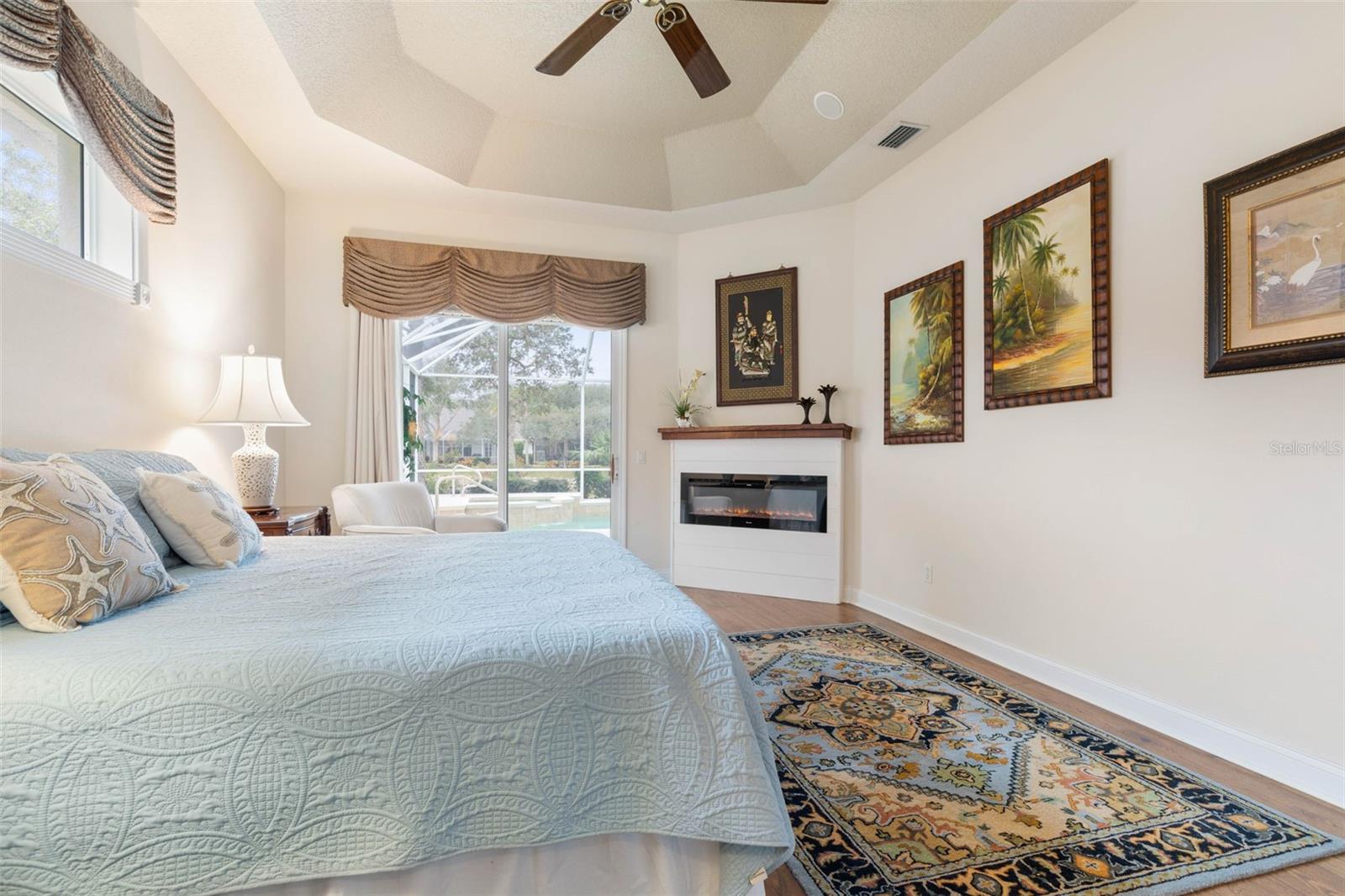 12 EGRET DR