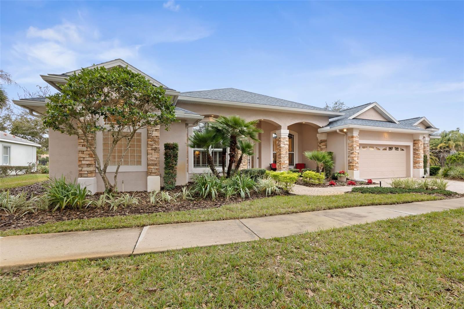 12 EGRET DR