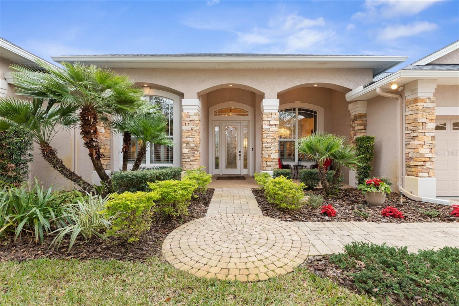 12 EGRET DR