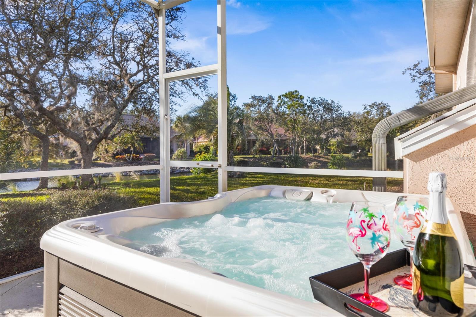 12 EGRET DR