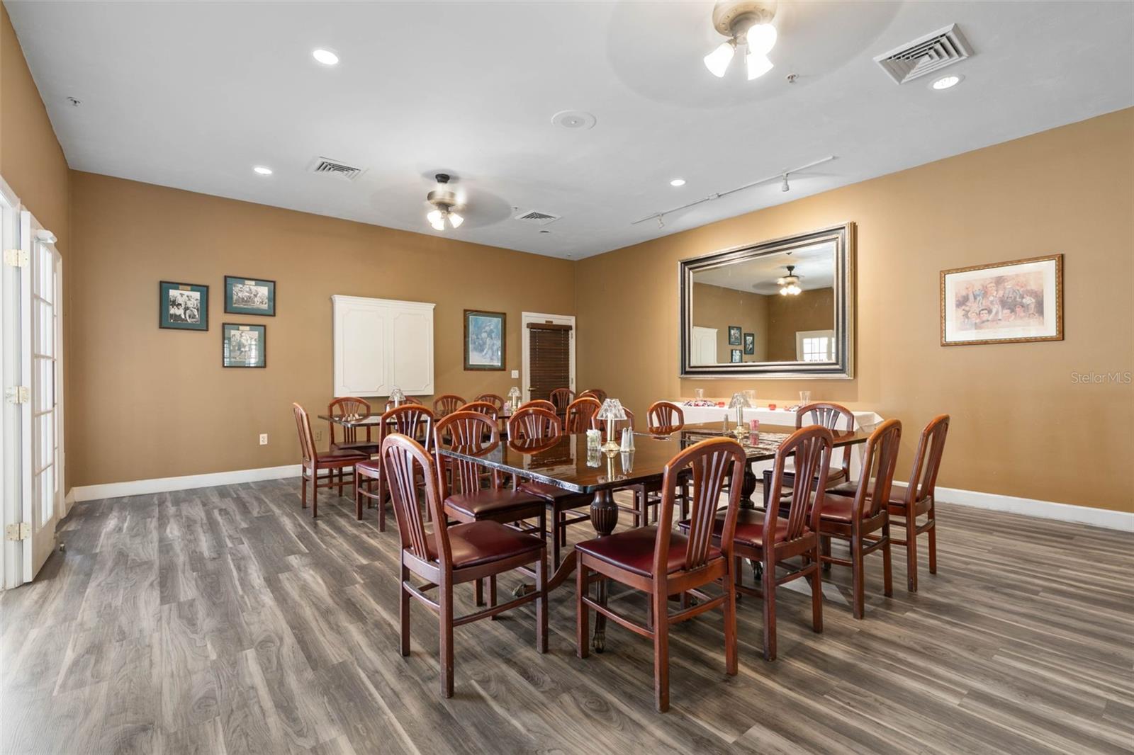 3238 BAILEY ANN DR