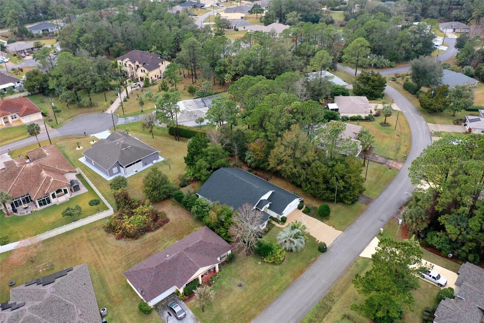 27 WHISPERING PINE DR