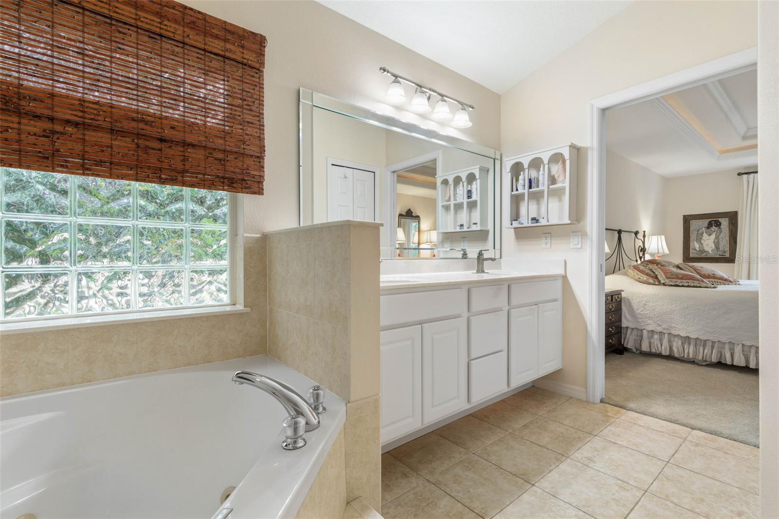 27 WHISPERING PINE DR