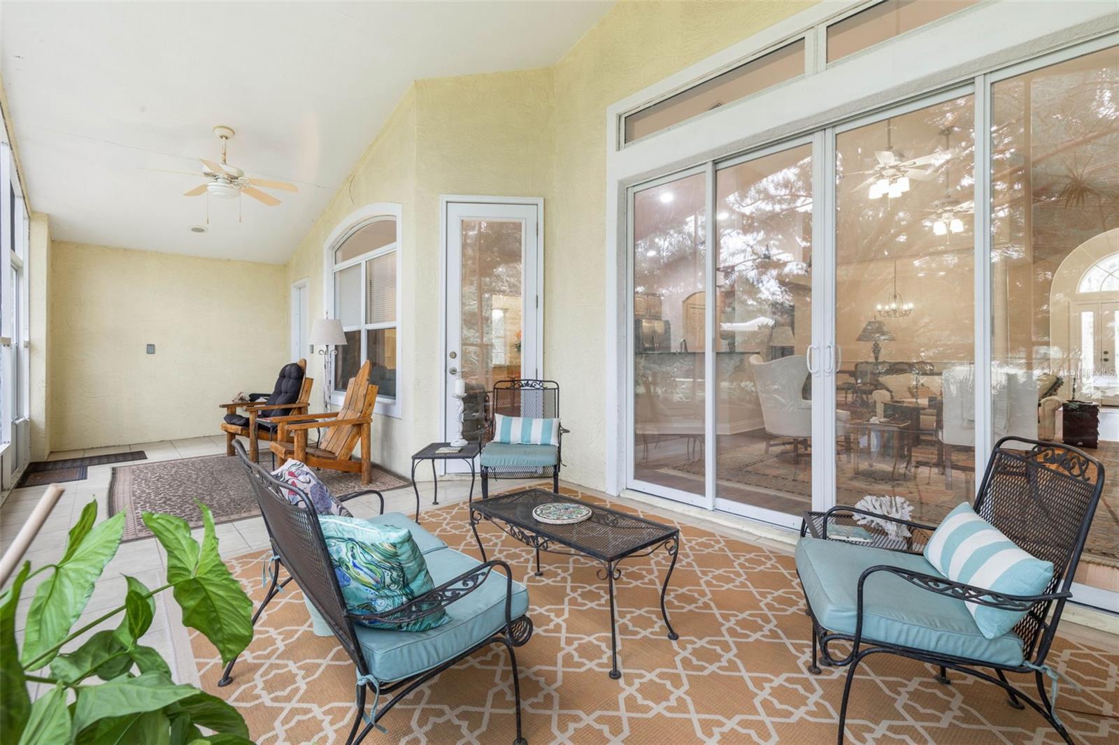 27 WHISPERING PINE DR