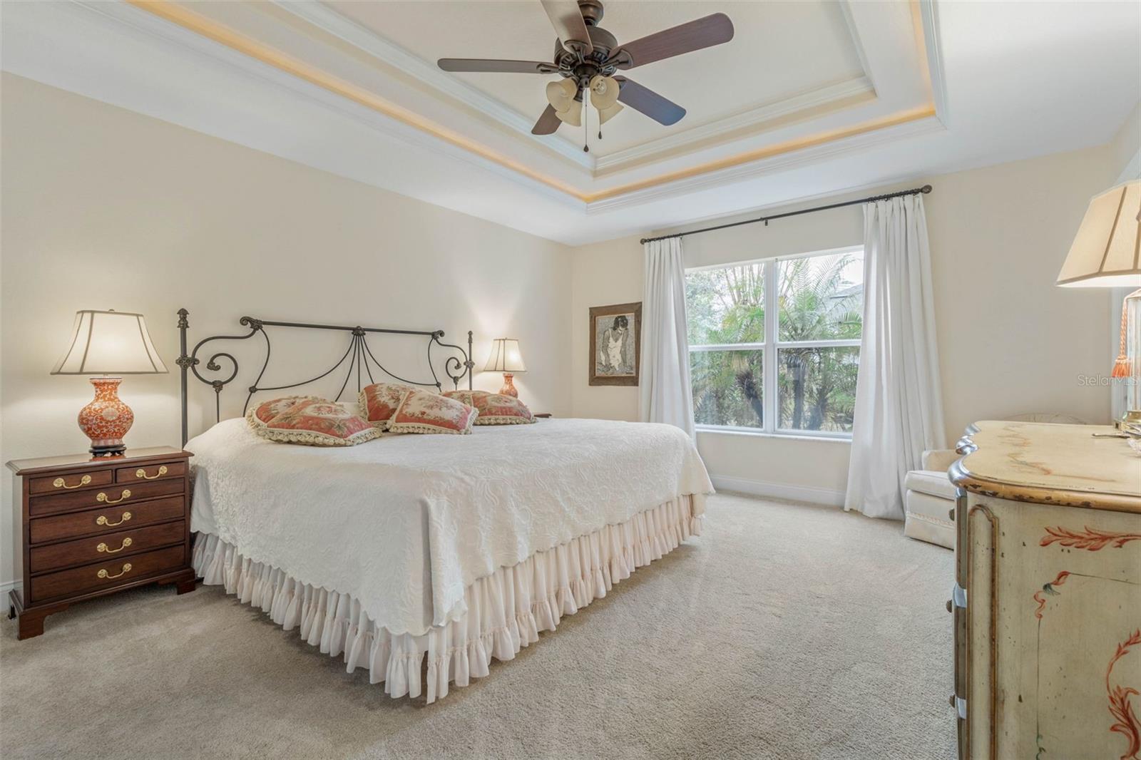 27 WHISPERING PINE DR