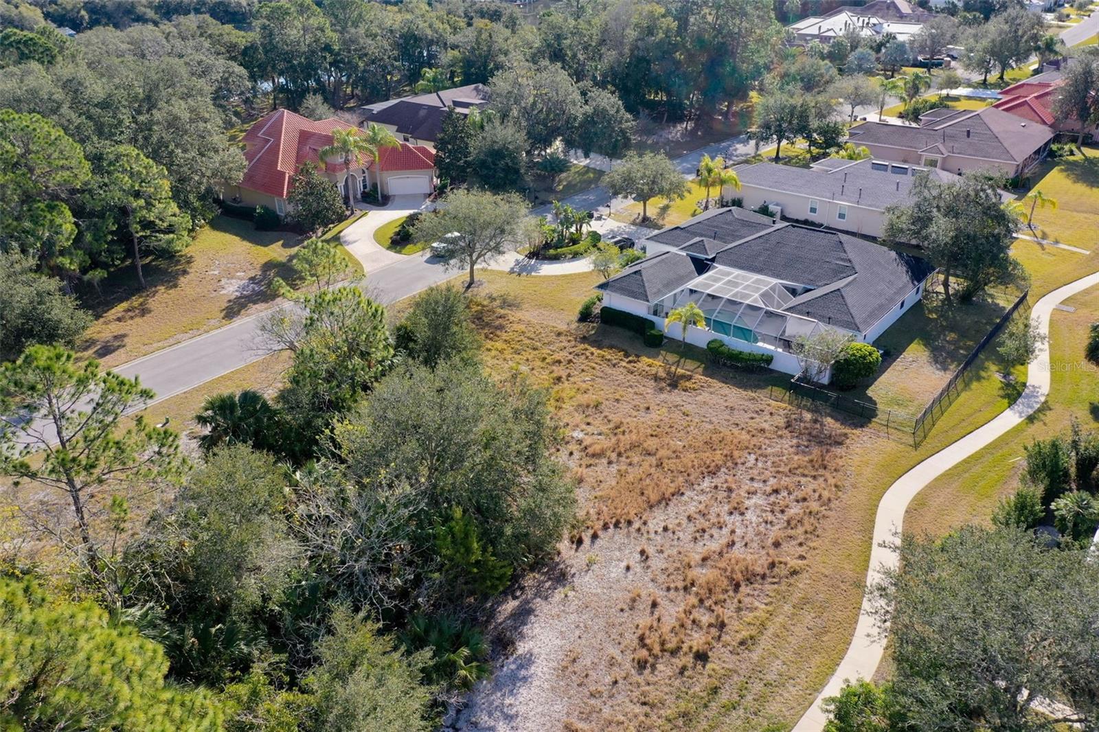 57 OLD OAK DR S