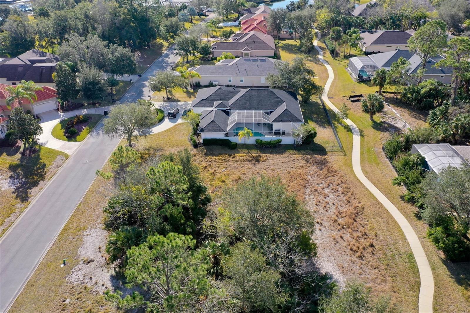 57 OLD OAK DR S