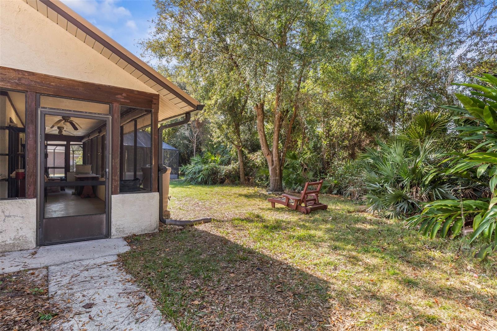 39 BRONSON LN