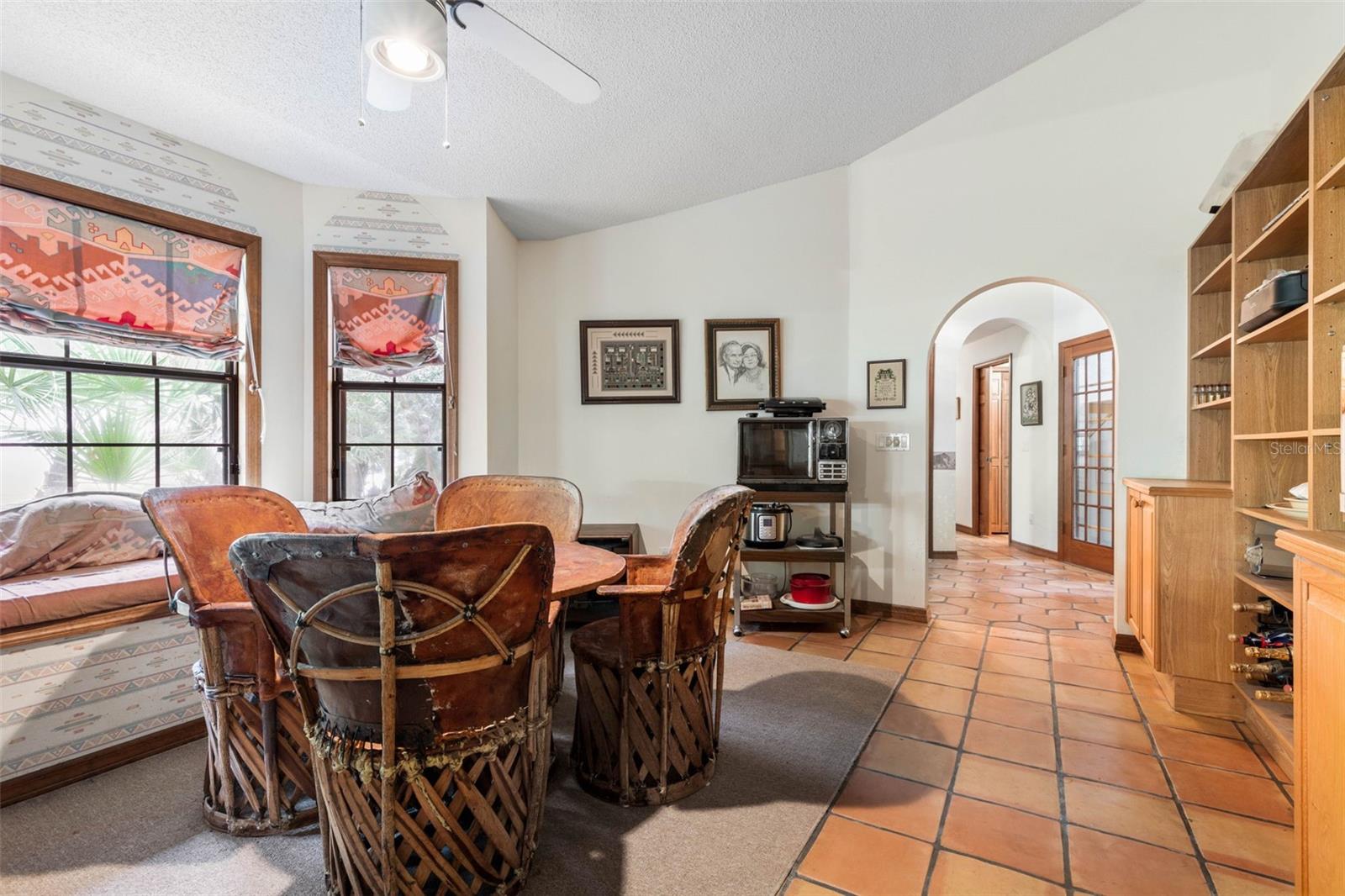39 BRONSON LN