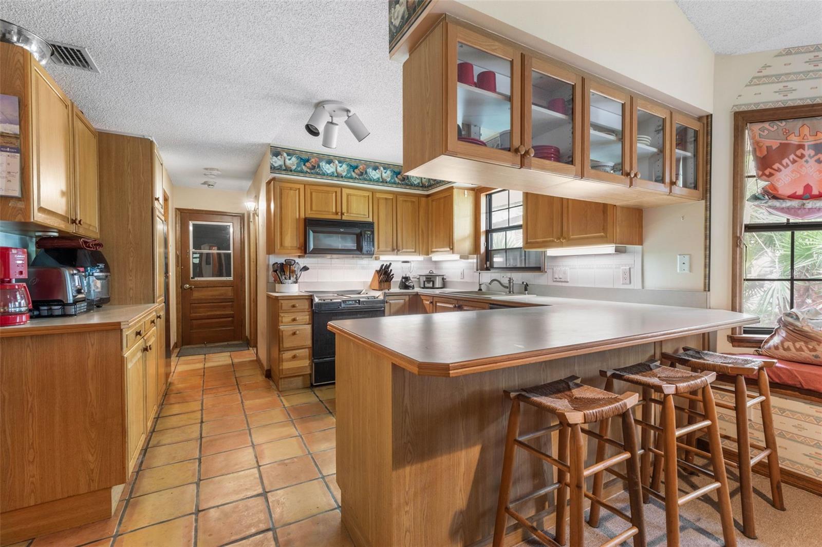 39 BRONSON LN
