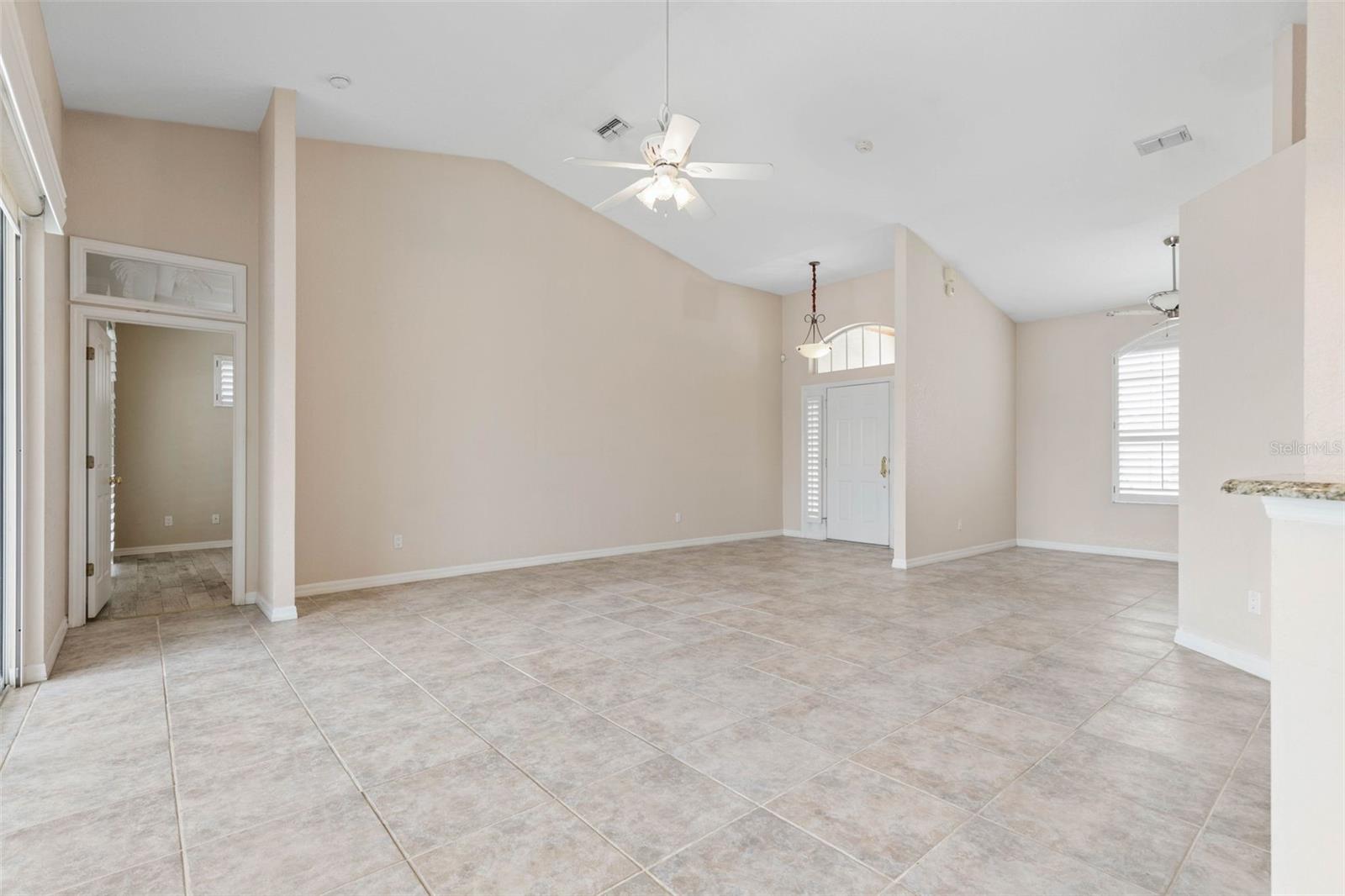 26 COCHISE CT